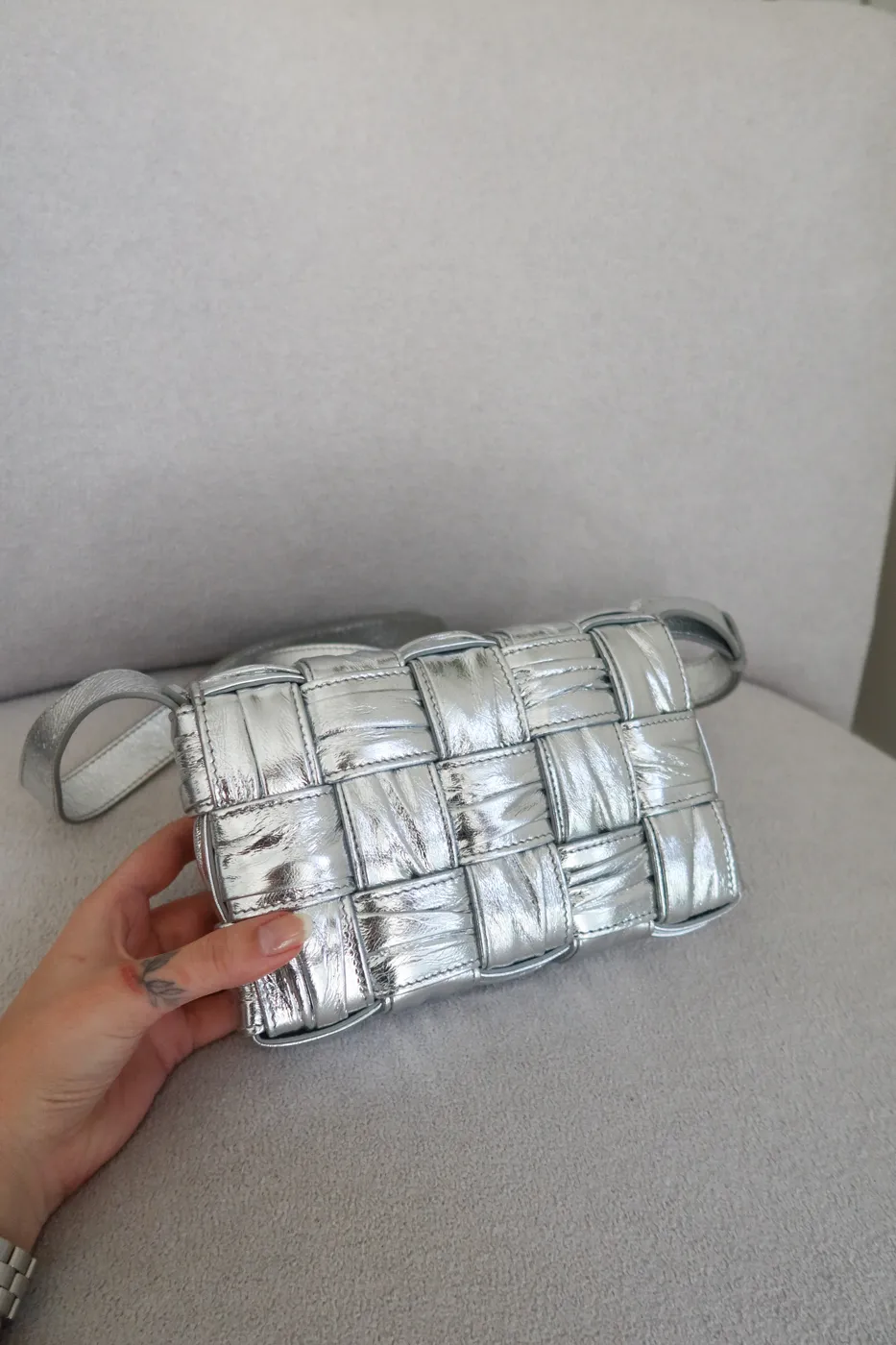 Bolsa Bottega Padded Cassette Prata - 7