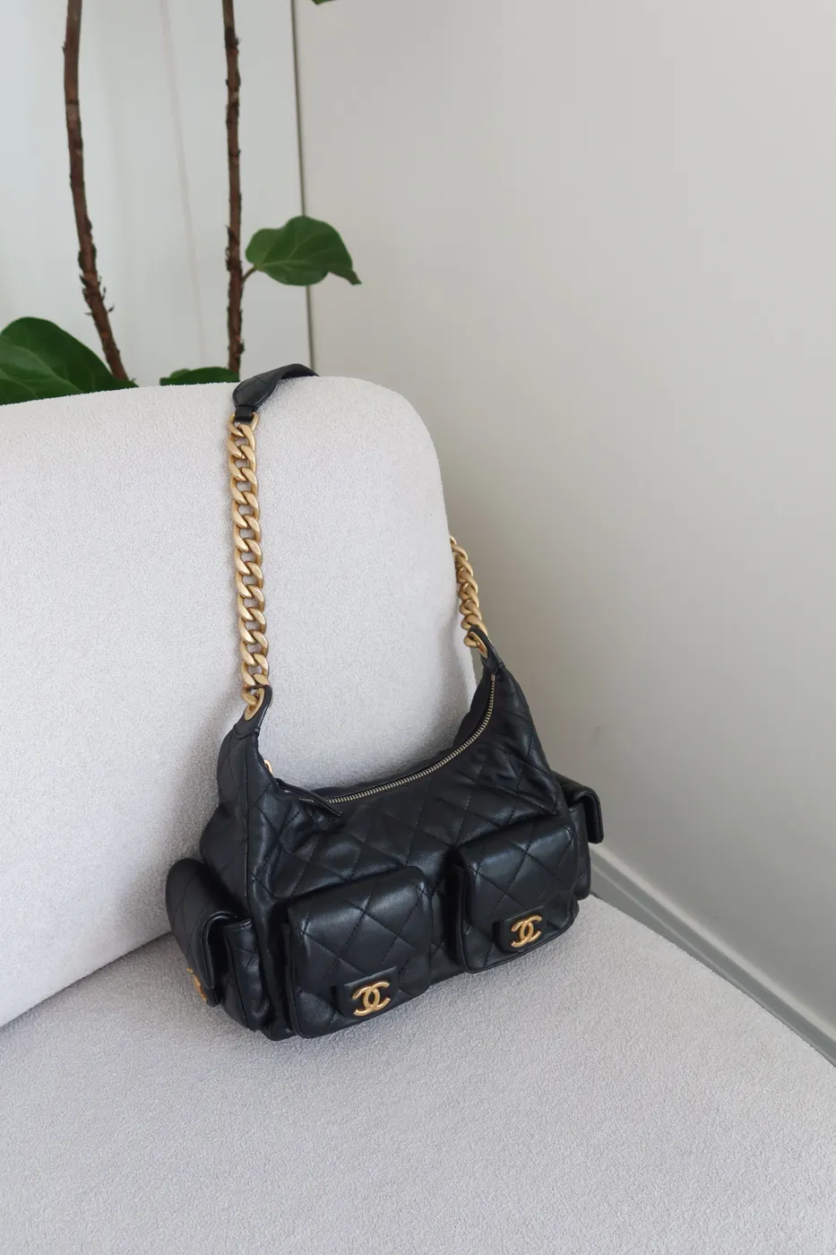 Bolsa Chanel Hobo Pockets Preto - 5