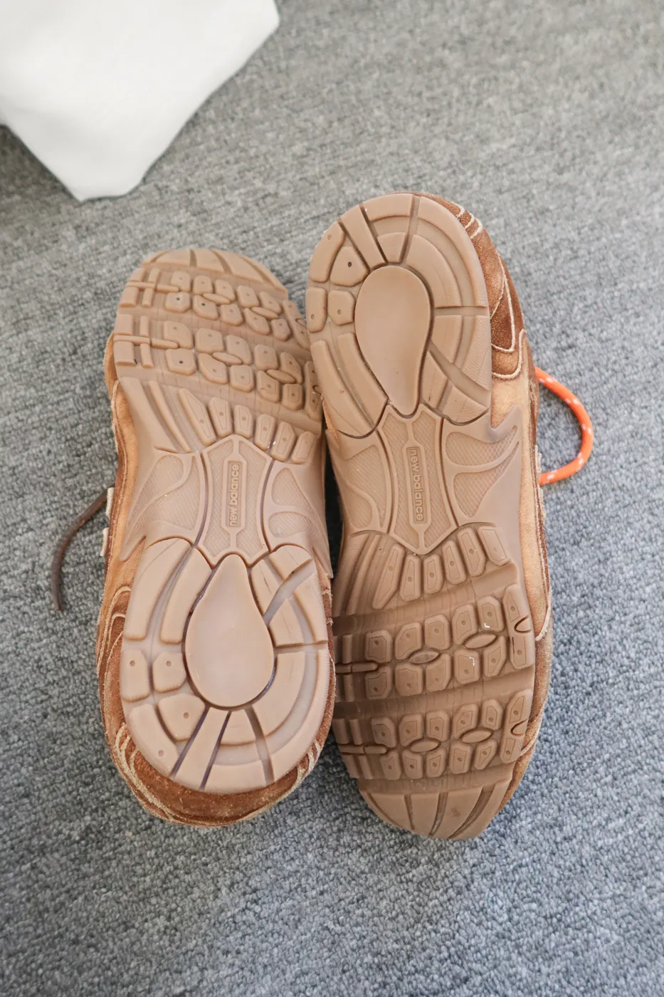 Tênis Miu Miu x New Balance Sneaker 530 SL Suede Cinnamon 38,5 - 7
