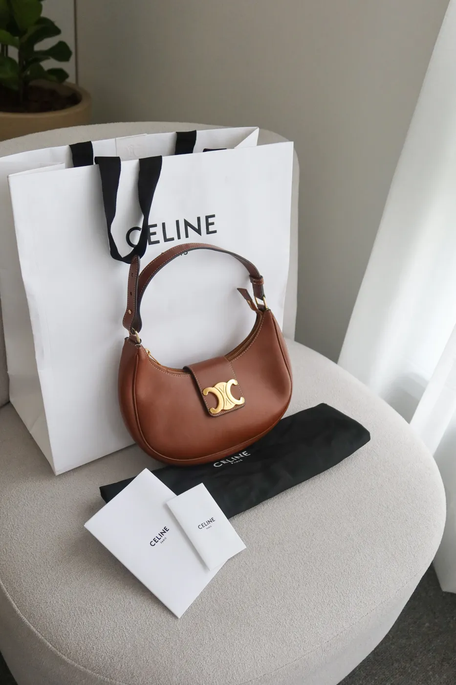 Bolsa Celine Ava Triomphe Marrom - 4