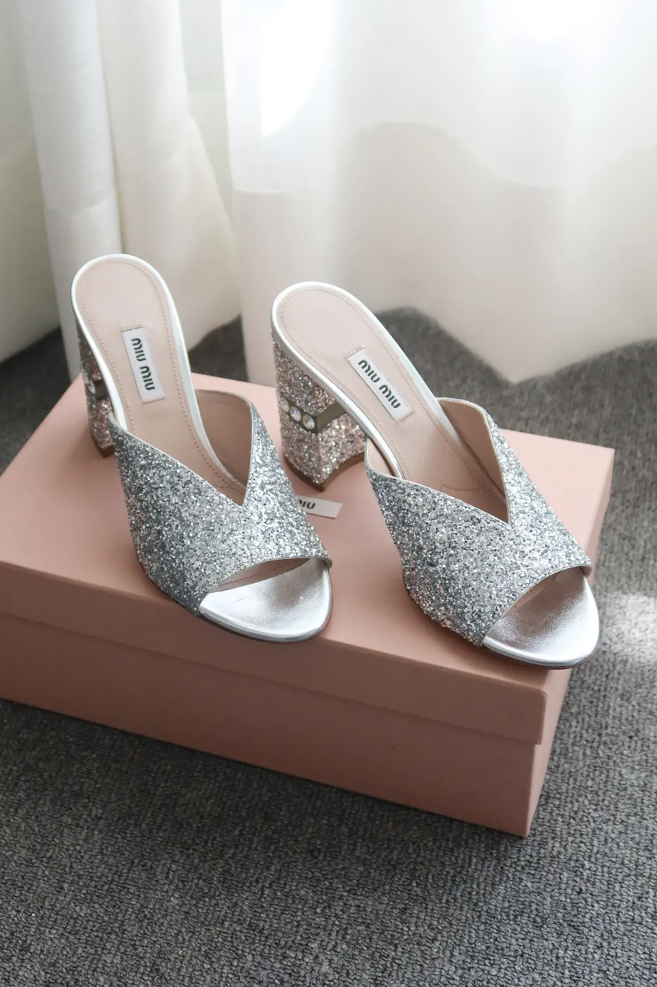 Salto Miu Miu Silver Glitter Chunky-Heel Mules 36 - 5