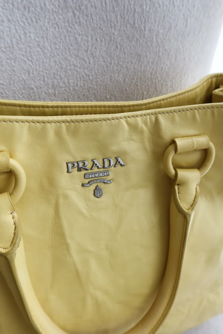 Bolsa Prada top handle Amarelo - 2