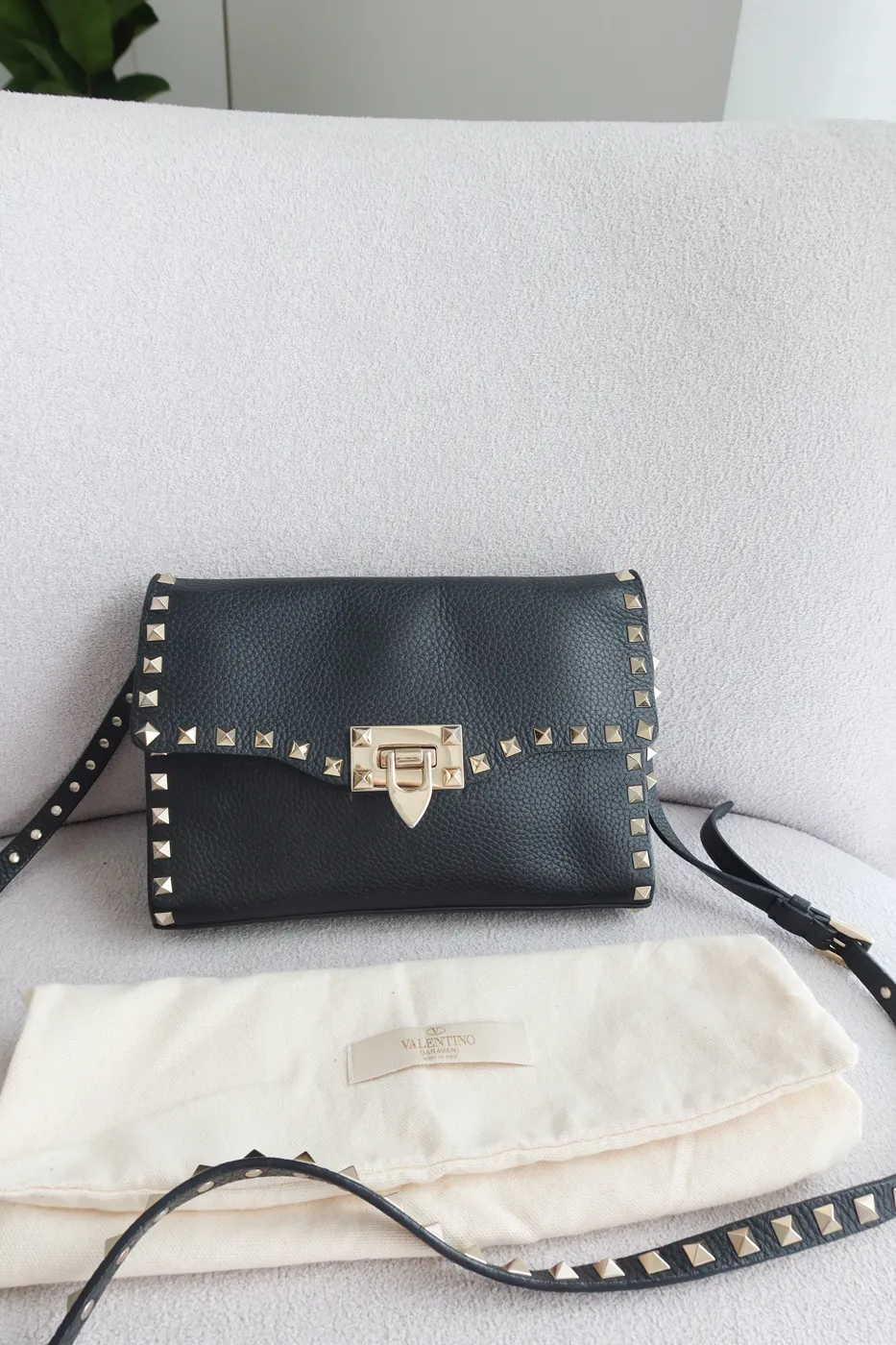 Valentino Rockstud Crossbody Preto - 3
