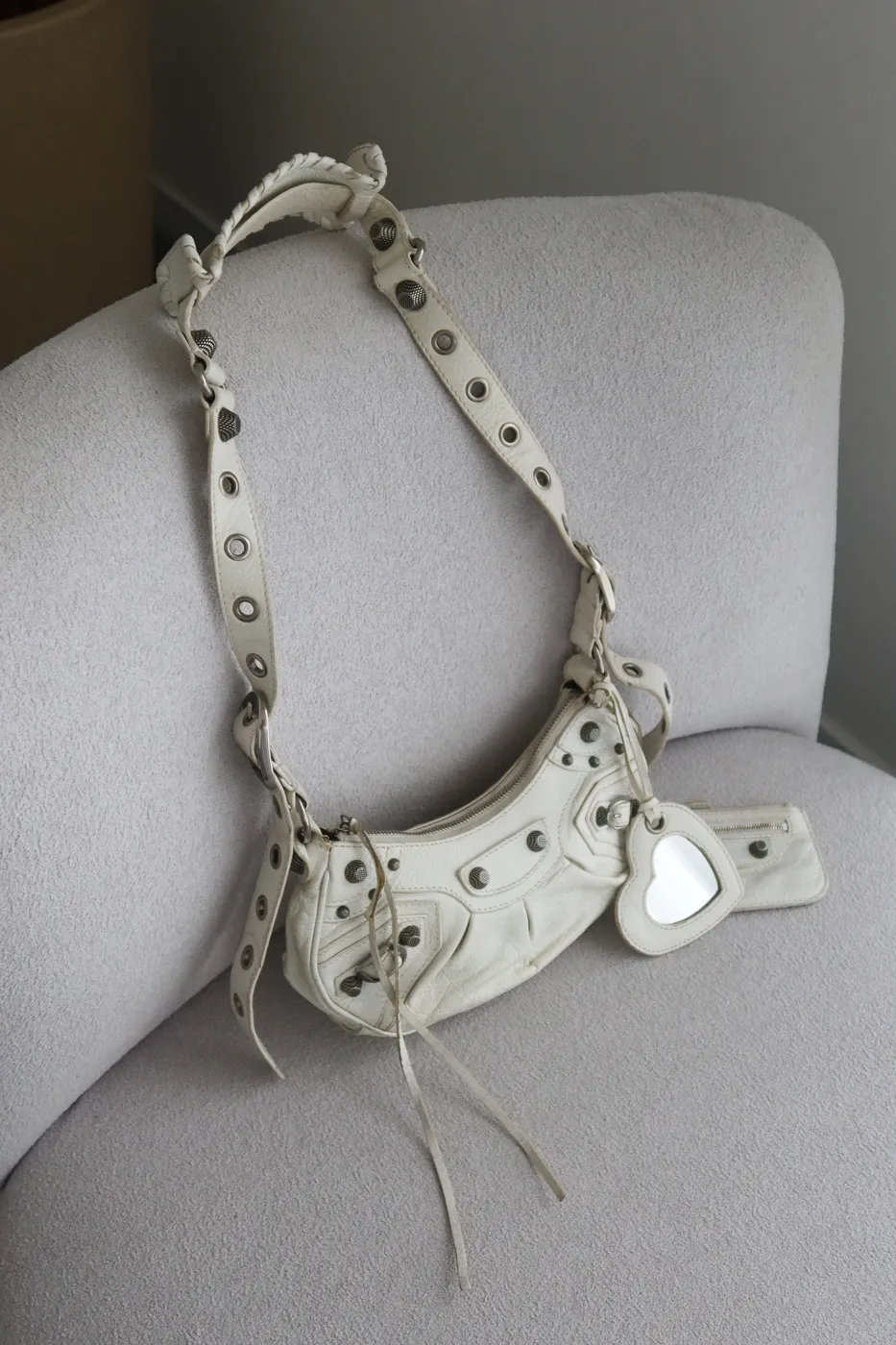 Bolsa Balenciaga Le Cagole branca - 2