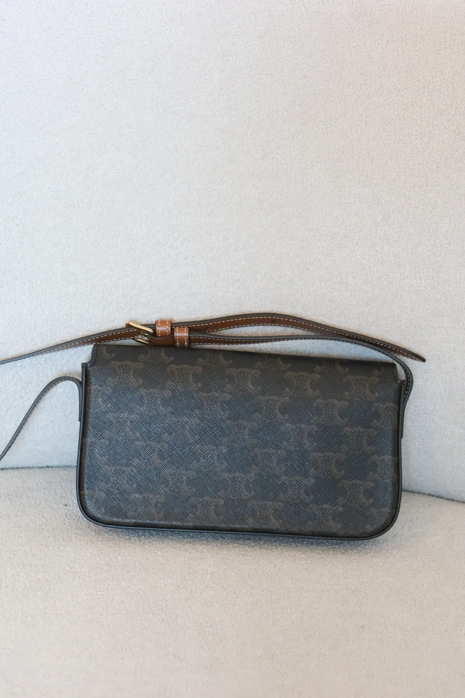 Bolsa Celine Claude Marrom - 6