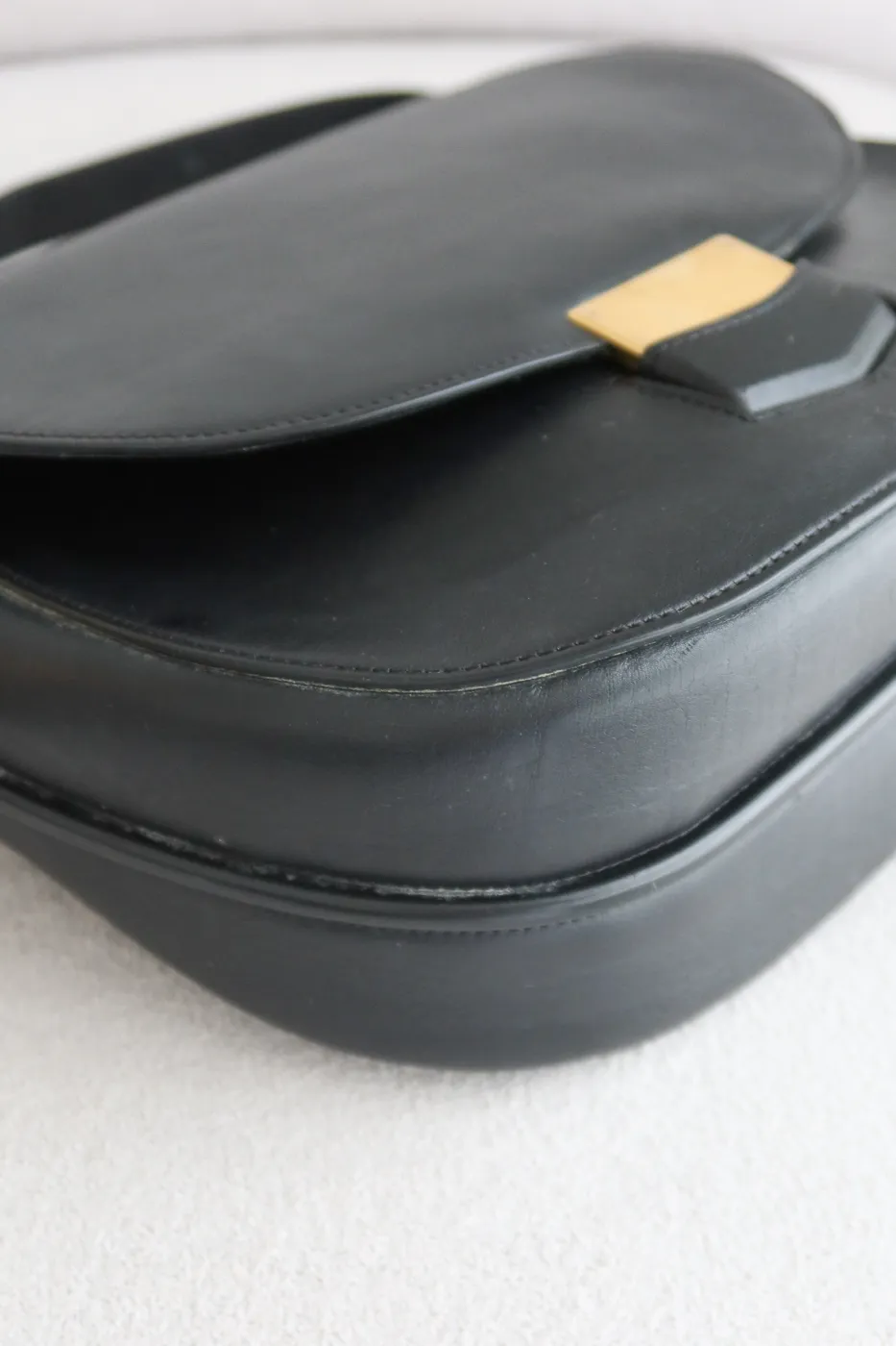 Bolsa Celine Small Troutteur Preta - 7