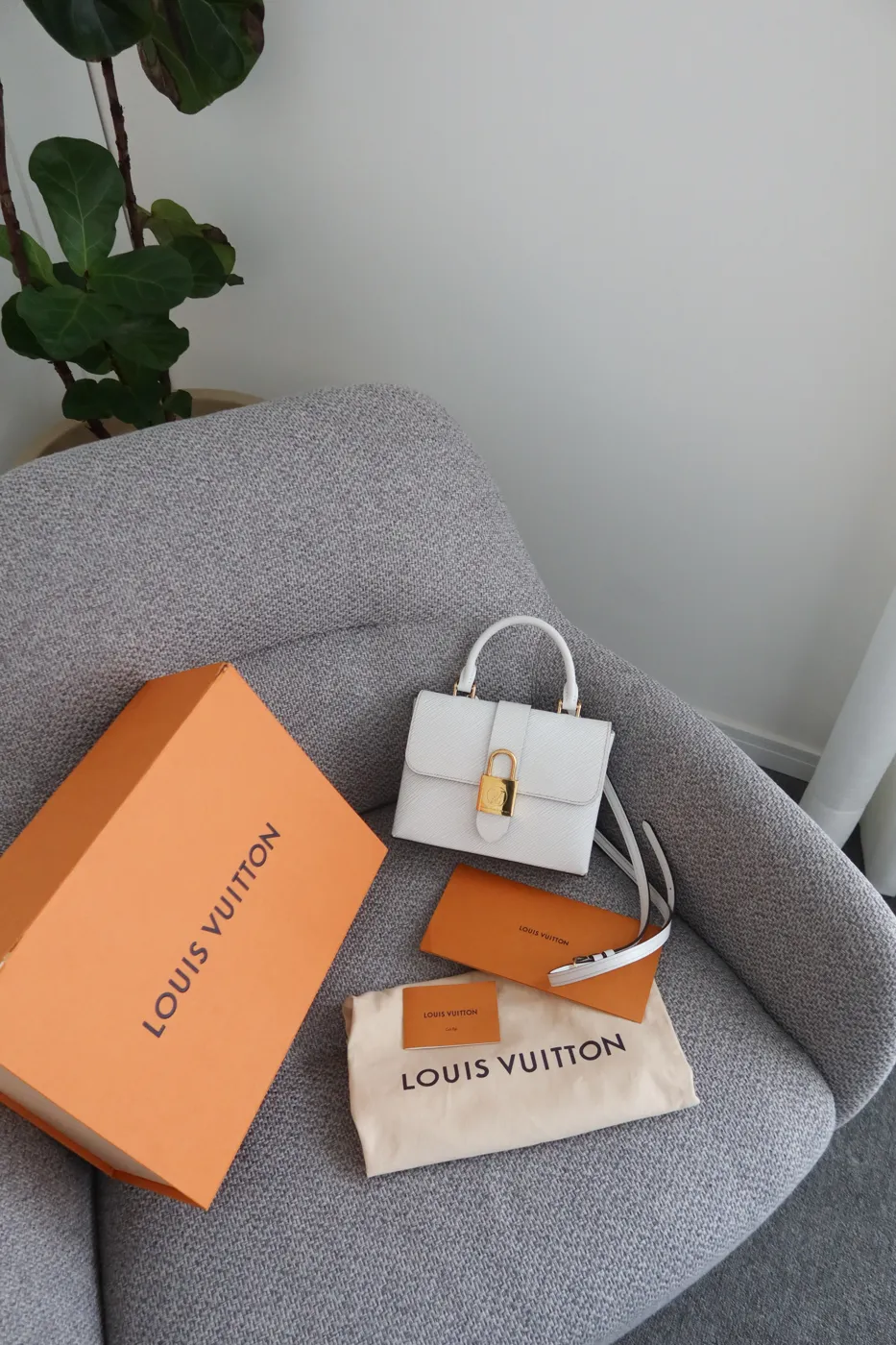 Bolsa Louis Vuitton Locky BB Branco - 3