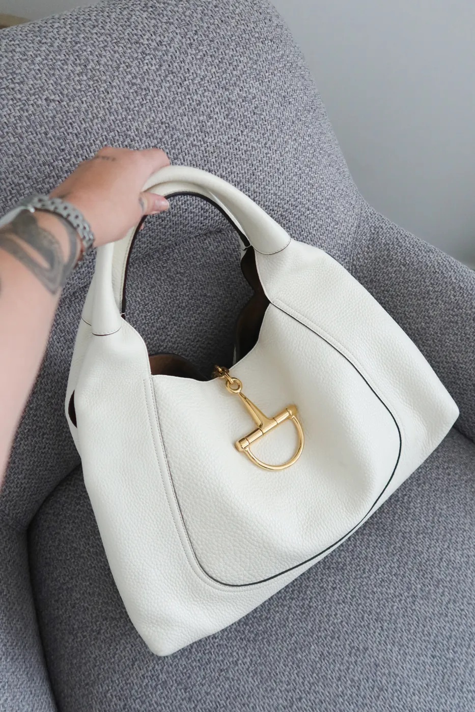 Bolsa Gucci Softbi Branca - 5