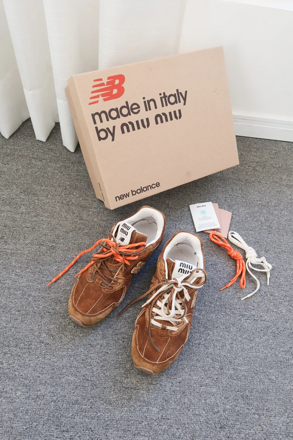 Tênis Miu Miu x New Balance Sneaker 530 SL Suede Cinnamon 38,5 - 2