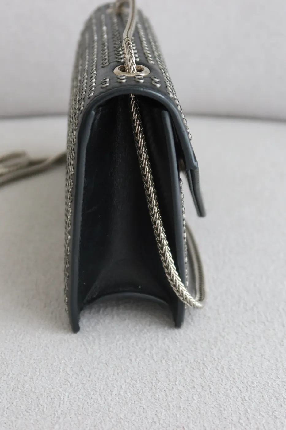 Bolsa Saint Laurent Studded Betty Chain Preta - 7