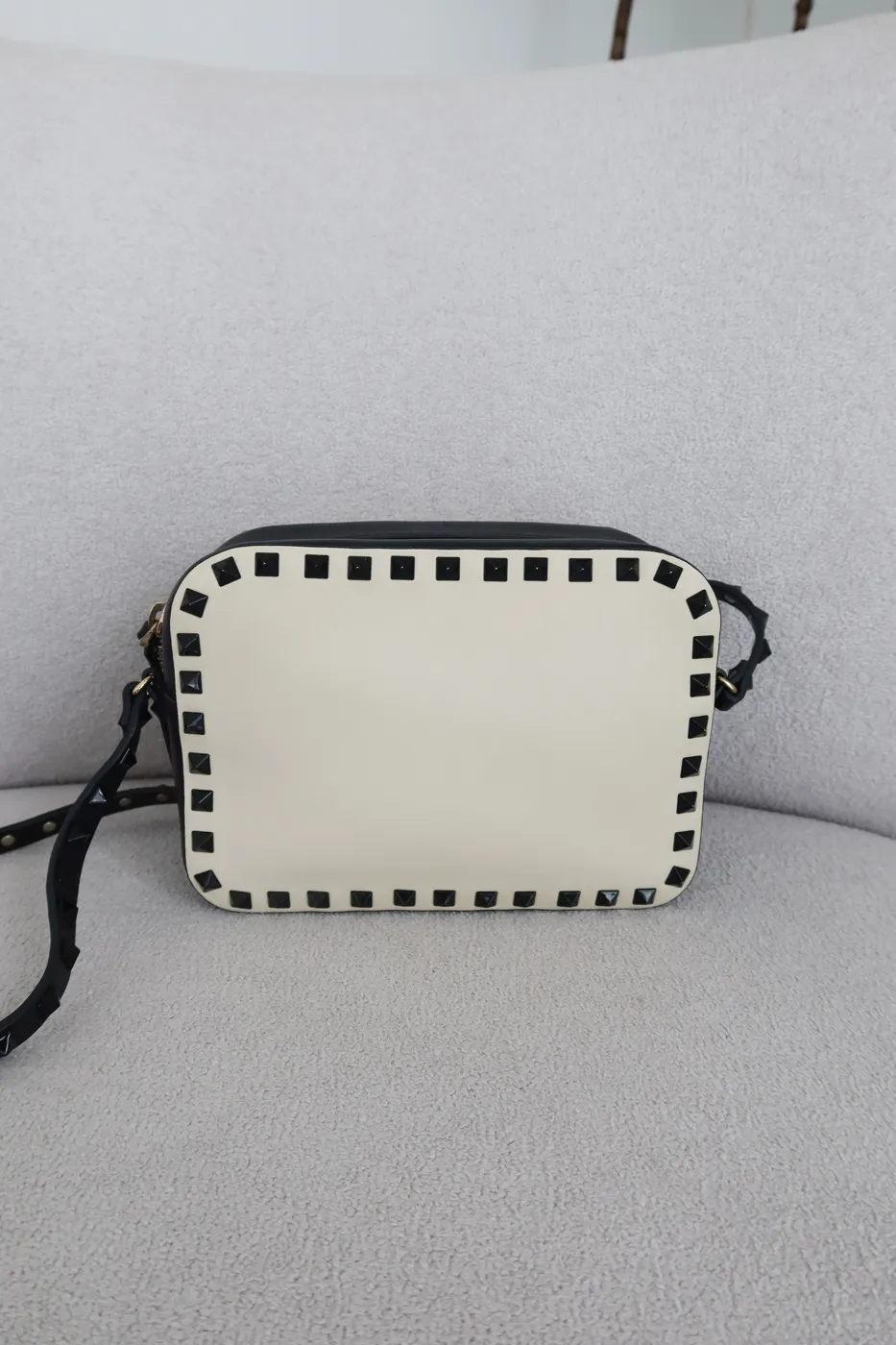 Valentino Garavani Rockstud Camera Bag HB-1409 - 5
