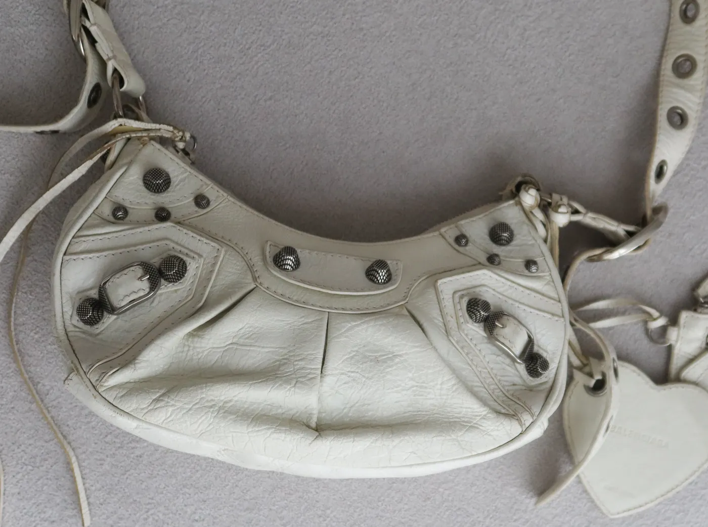 Bolsa Balenciaga Le Cagole branca - 5