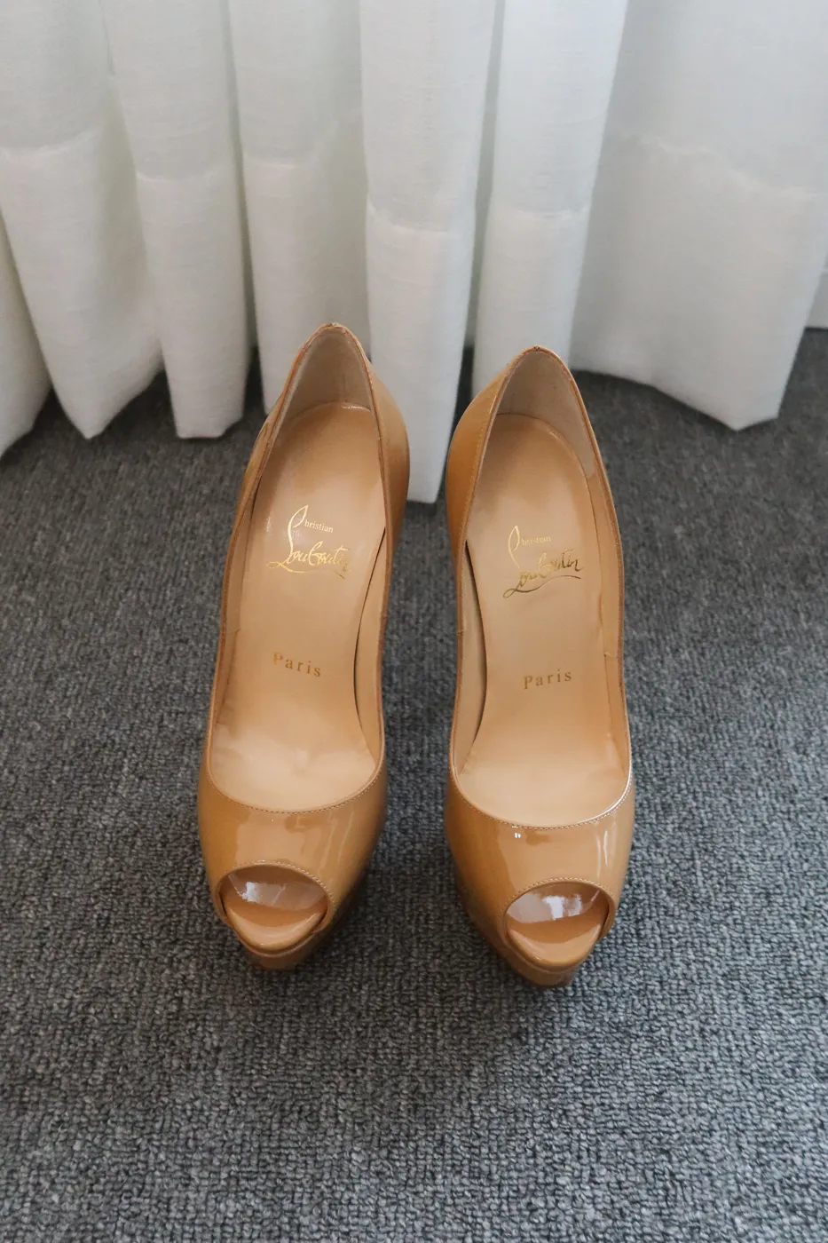 Salto Christian Louboutin Peep Toe 34 - 4