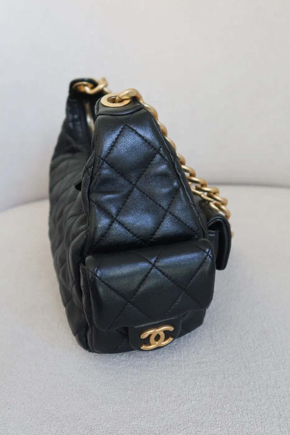 Bolsa Chanel Hobo Pockets Preto - 8