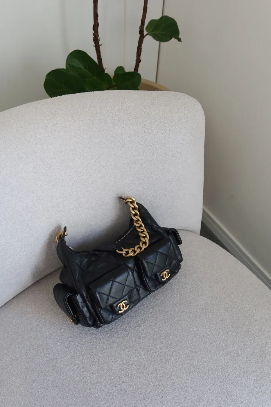 Bolsa Chanel Hobo Pockets Preto - 3