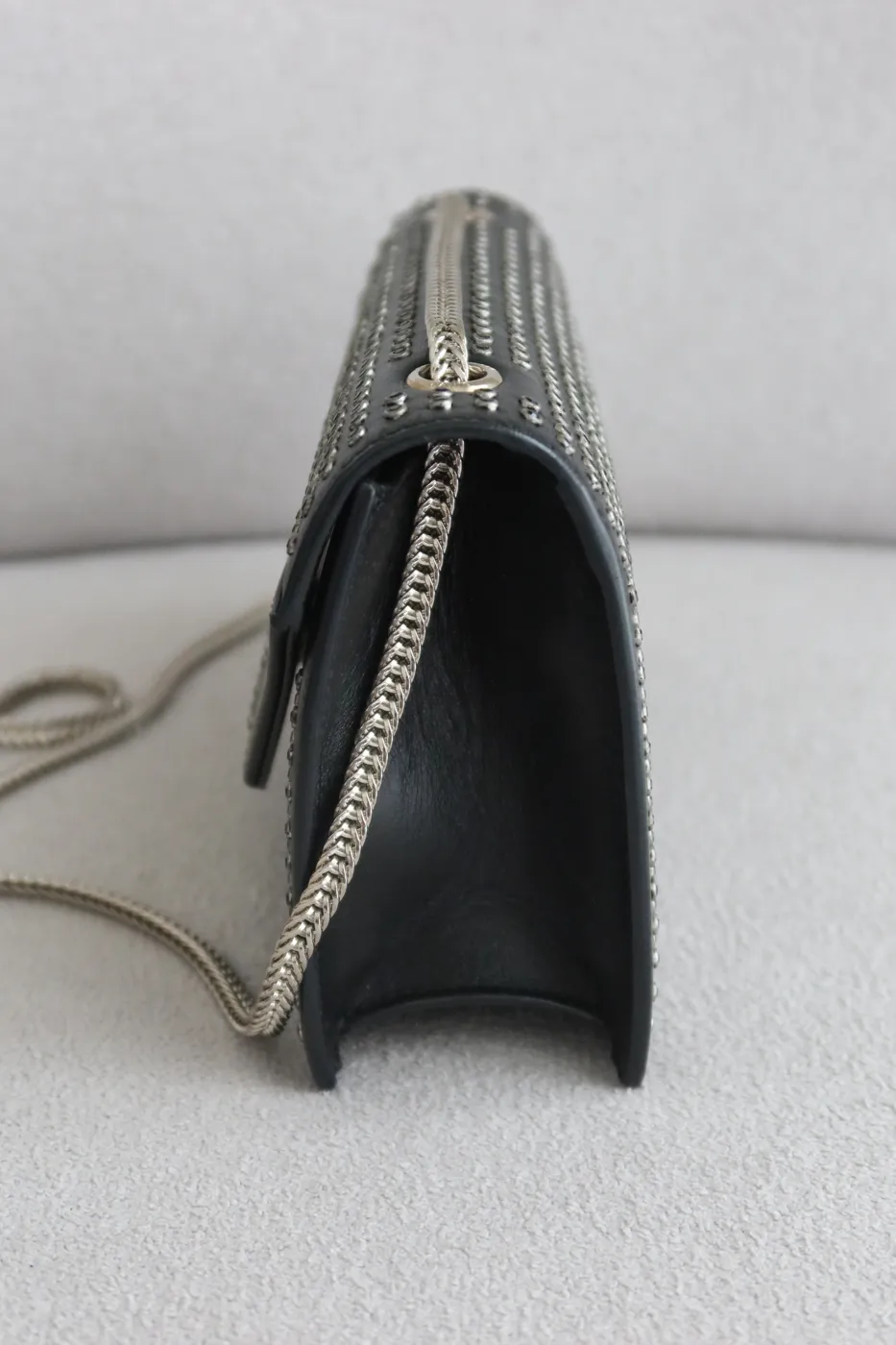 Bolsa Saint Laurent Studded Betty Chain Preta - 6