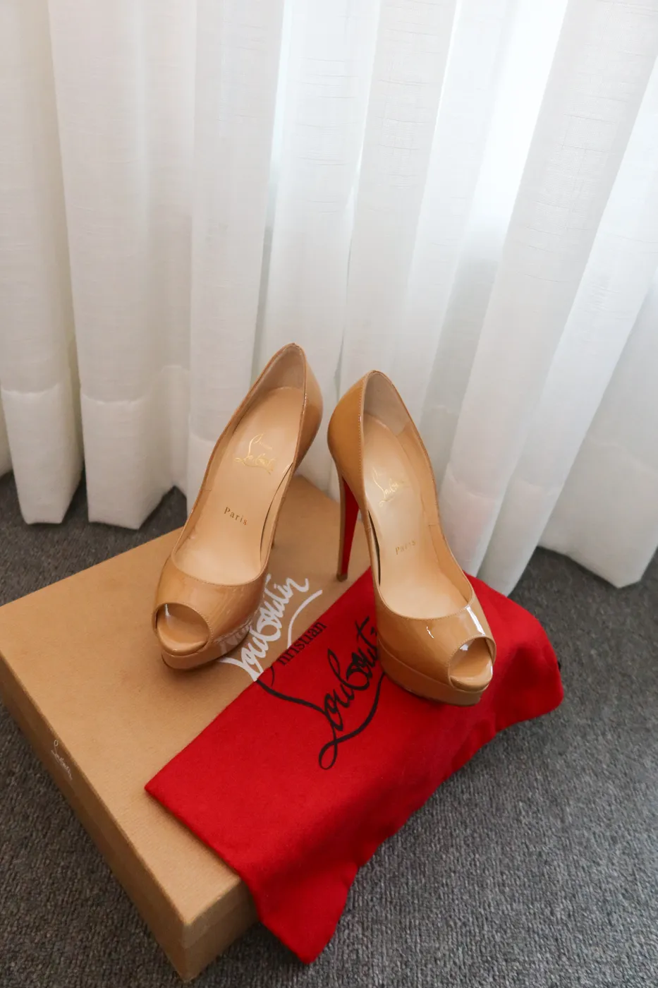 Salto Christian Louboutin Peep Toe 34 - 3