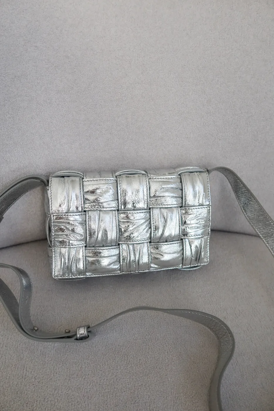 Bolsa Bottega Padded Cassette Prata - 6