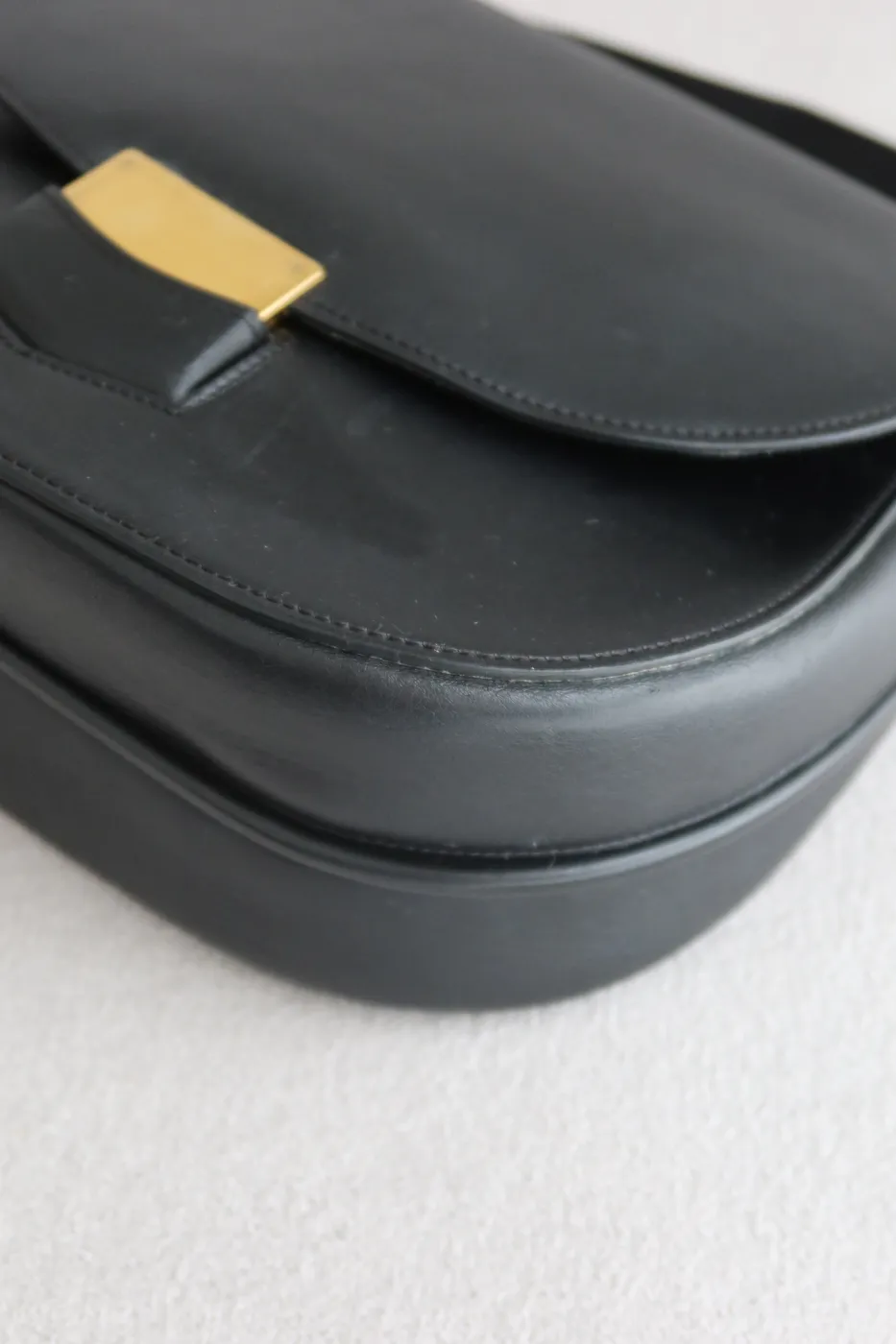 Bolsa Celine Small Troutteur Preta - 8