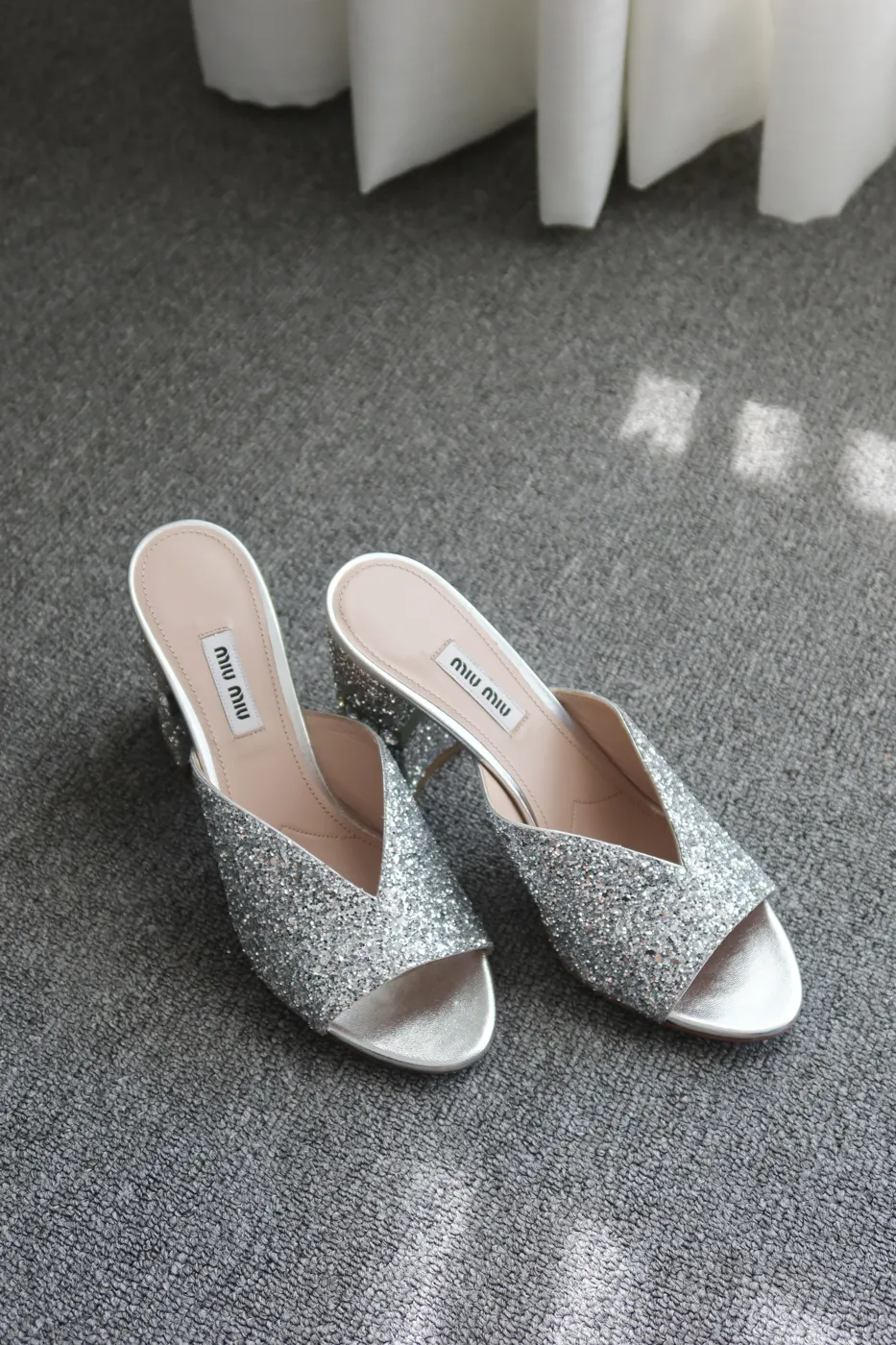Salto Miu Miu Silver Glitter Chunky-Heel Mules 36 - 6