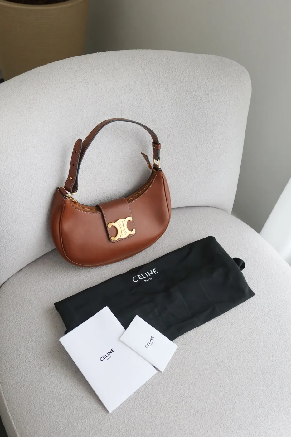 Bolsa Celine Ava Triomphe Marrom - 5