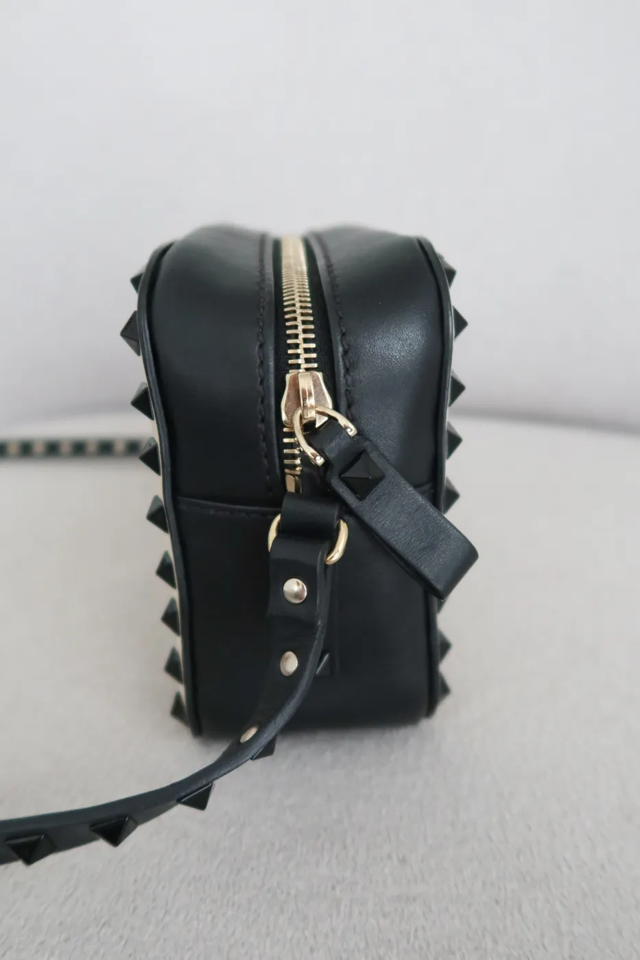 Valentino Garavani Rockstud Camera Bag HB-1409 - 8