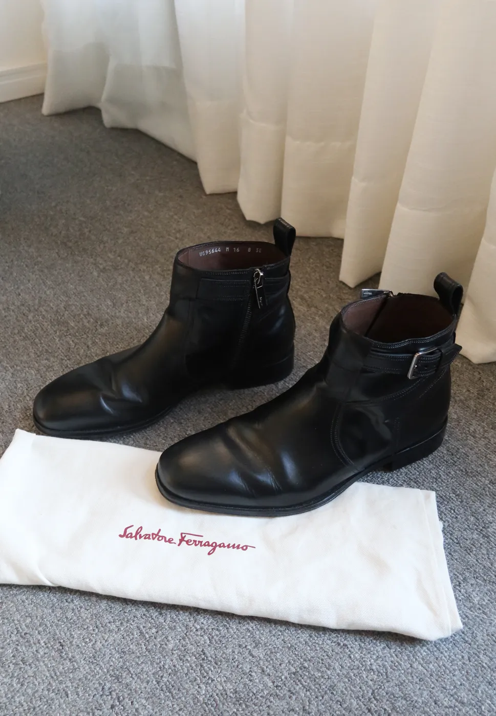 Bota Salvatore Ferragamo Couro 41 - 2