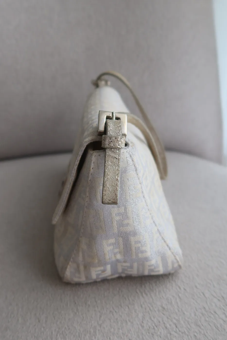 Bolsa Fendi Zucchino Mini Mama Baguette Prateada - 6