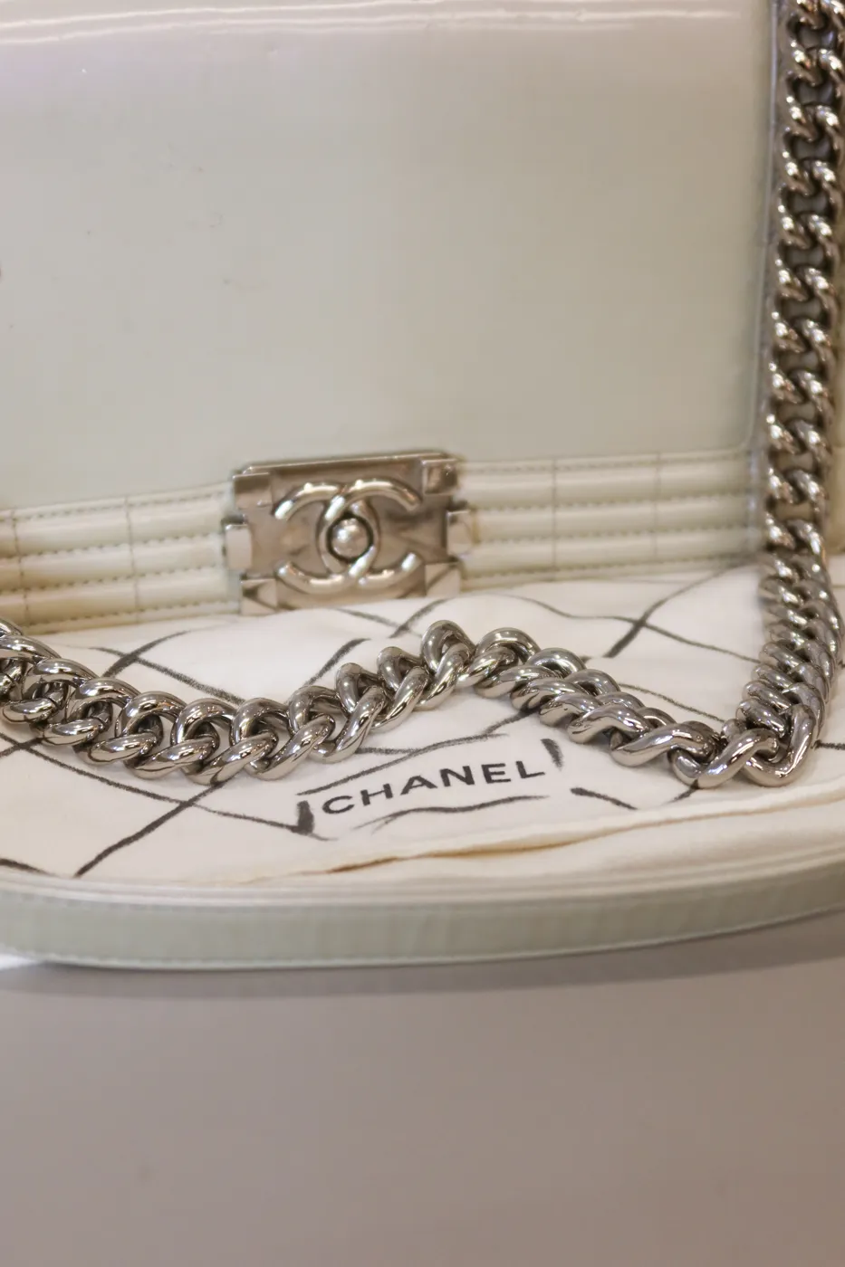 Bolsa Chanel Boy Branco - 2