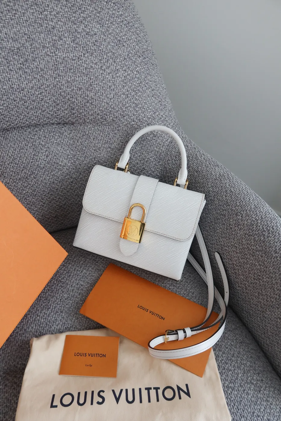 Bolsa Louis Vuitton Locky BB Branco - 4