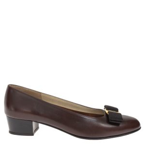 Sapato Salvatore Ferragamo Vara Marrom