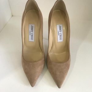 Scarpin Jimmy Choo nude camurça sola 36