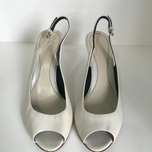 Sandália Gucci branca sola 375