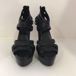 Sandália Gucci preto sola 38 Nunca usado