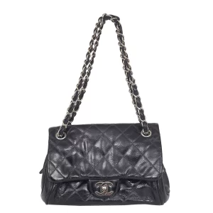 Bolsa Chanel Envernizada Preta