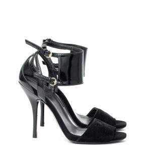 Sandalia Gucci Camurça Preta