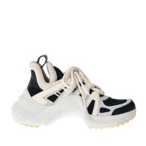 Tênis Louis Vuitton LV Archlight Branco e Preto