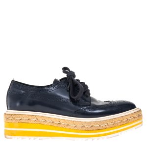 Sapato Prada Oxford Plataforma Verniz Marinho