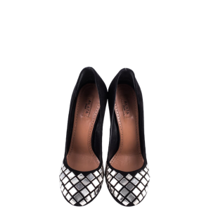 Sapato Alaia Preto c Spikes Dourados Tam37