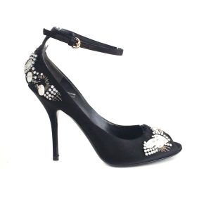 Sandália Gucci Preto com Aplicações Tam 38c