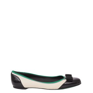 Sapatilha Ferragamo Off White TAM 36 BR