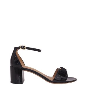 Sandália Salvatore Ferragamo Verniz Preto Tam 65C
