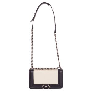 Bolsa Chanel Boy Preto  Branco