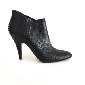 Bota Valentino de Couro Preta Tam 39