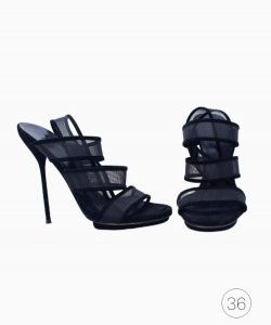 Sandália Gucci Bette Suede Preta