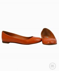 Sapatilha Manolo Blahnik em couro envernizado laranja