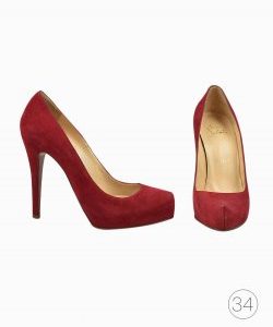 Sapato Christian Louboutin de Camurça Vermelho