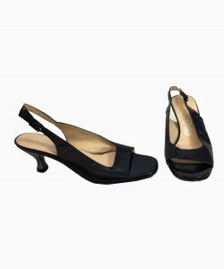 Sapato Ferragamo Preto Salto Baixo