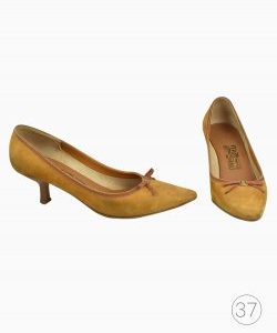 Sapato Salvatore Ferragamo Mostarda