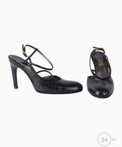 Sapato Versace Bico Redondo Preto